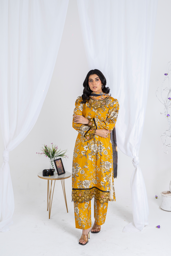 3 piece suit embroidered